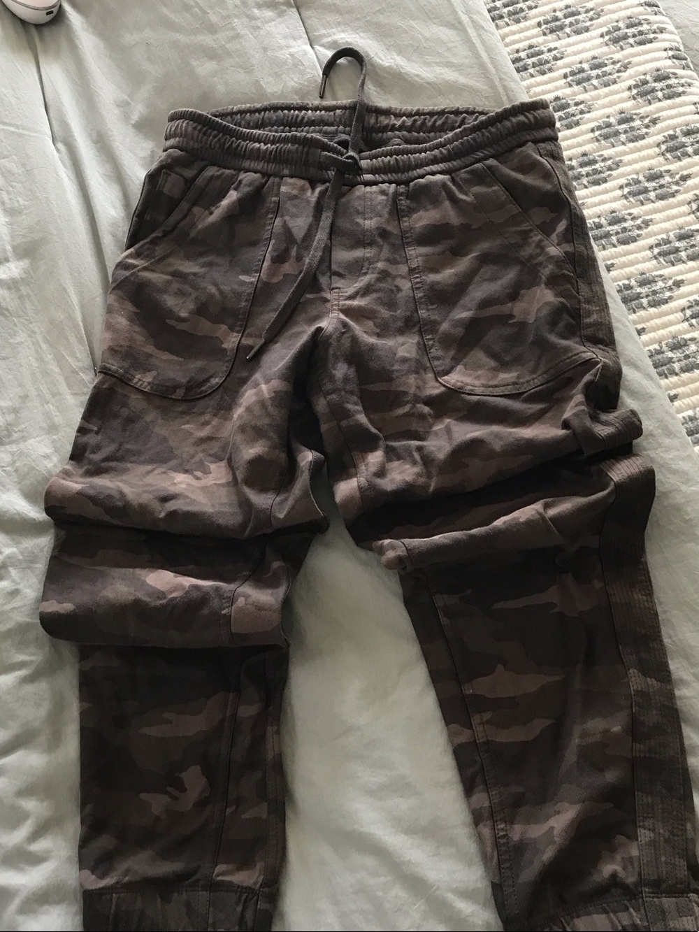 Athleta Brown Camo womens Jogger Pants